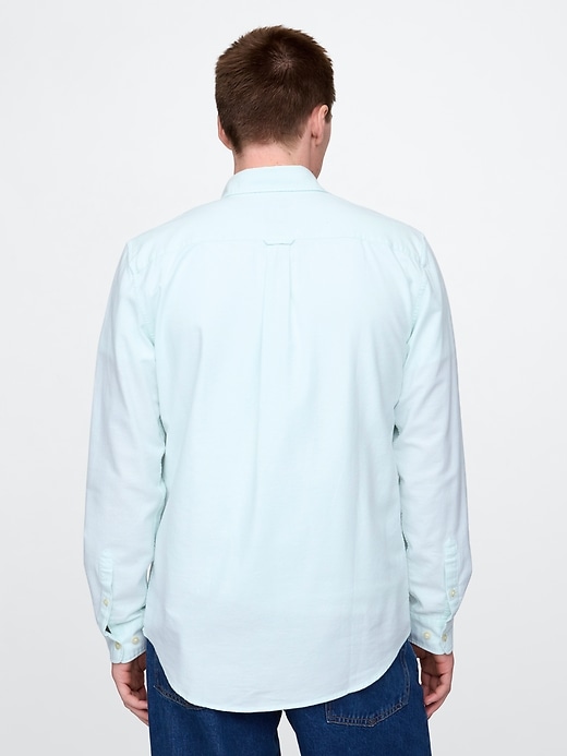 Image number 3 showing, Classic Oxford Shirt in Standard Fit