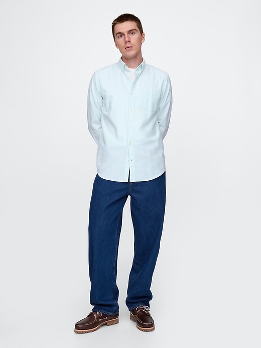 Image number 2 showing, Classic Oxford Shirt in Standard Fit