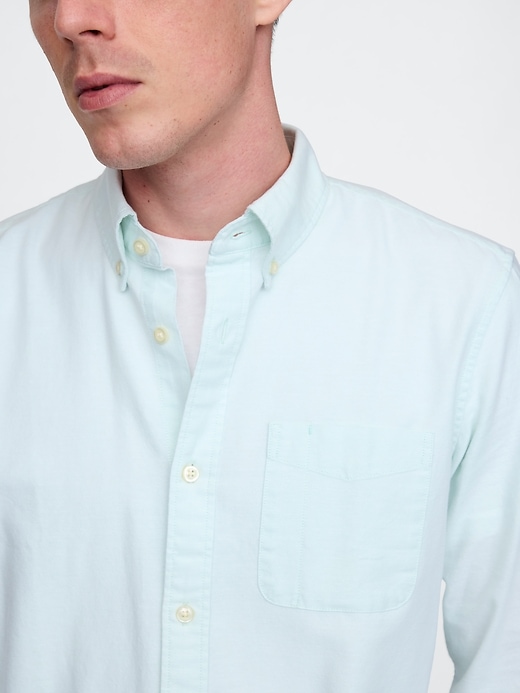 Image number 4 showing, Classic Oxford Shirt in Standard Fit