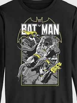 DC Comics Batman Returns Long-Sleeve sold T-Shirt