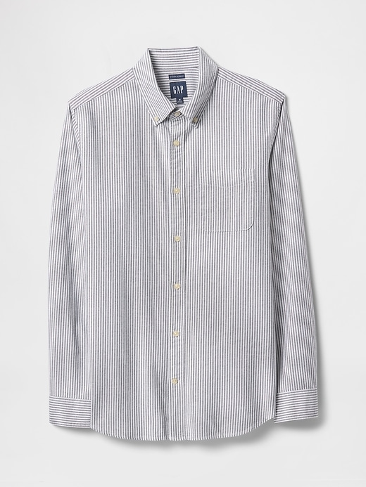 Image number 5 showing, Classic Oxford Shirt in Standard Fit