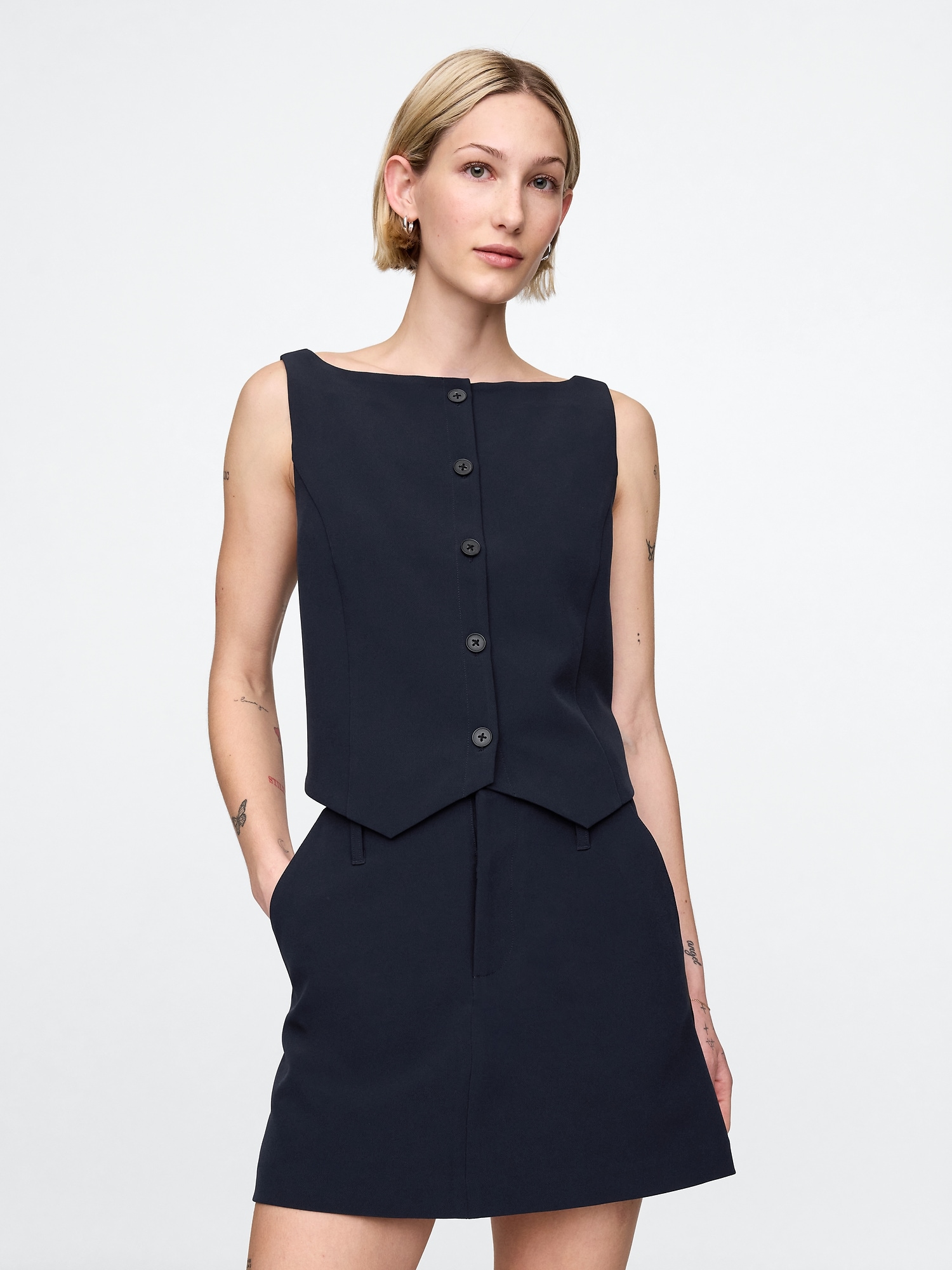 Cropped BiStretch Boatneck Vest