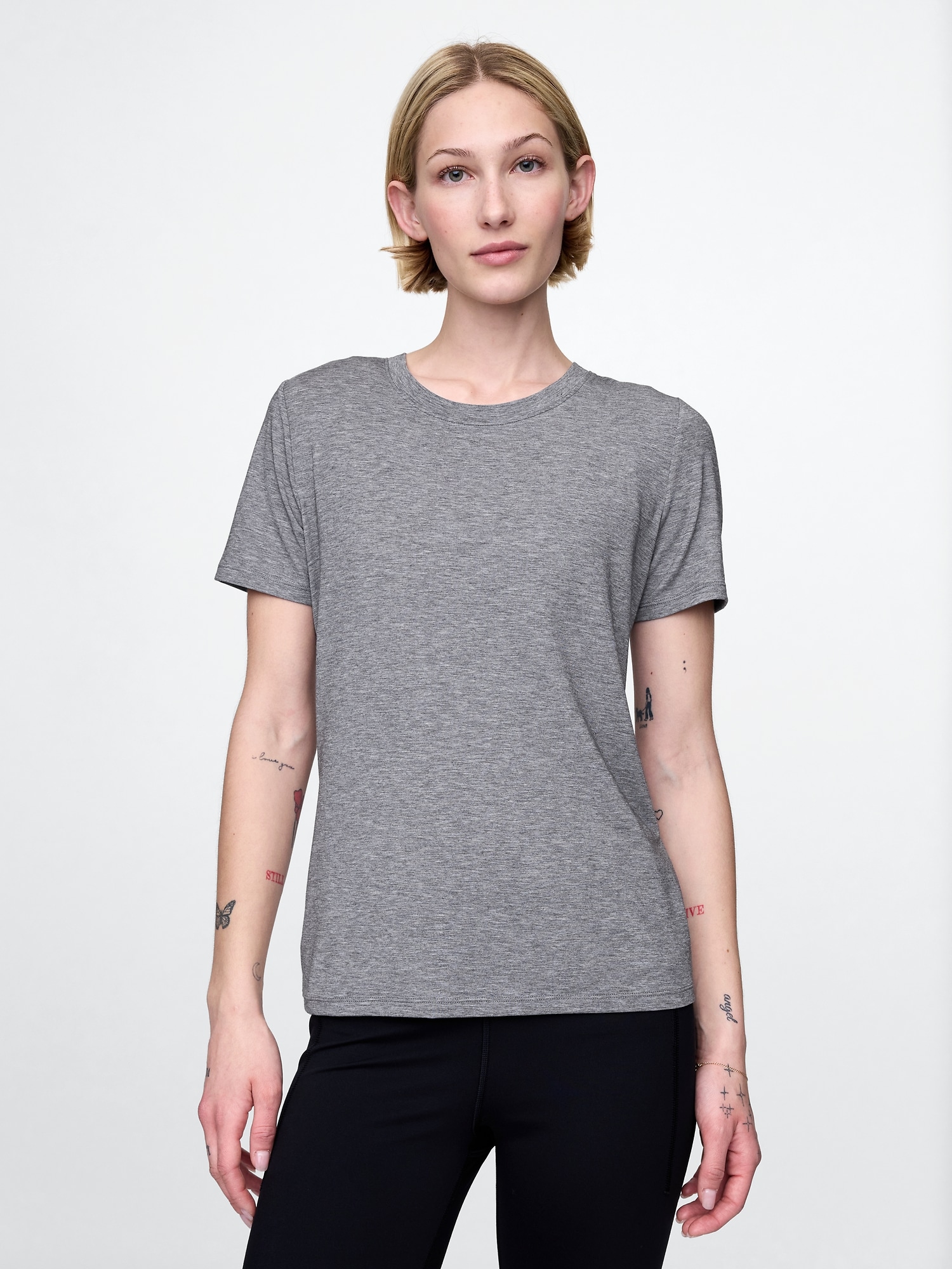 GapFit Breathe T-Shirt