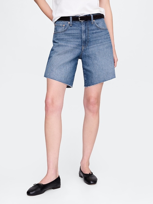 Image number 2 showing, 8" Mid Rise '90s Loose Denim Bermuda Shorts