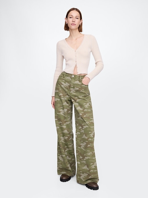 Image number 1 showing, Mid Rise Camo Baggy Jeans