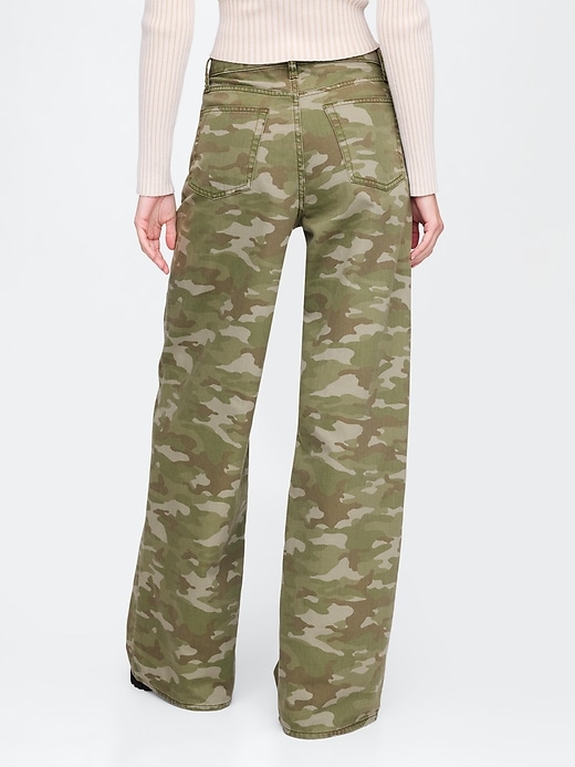 Image number 5 showing, Mid Rise Camo Baggy Jeans