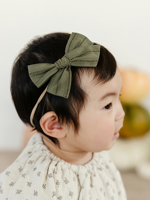 Image number 4 showing, The Stella Headband Bow Set