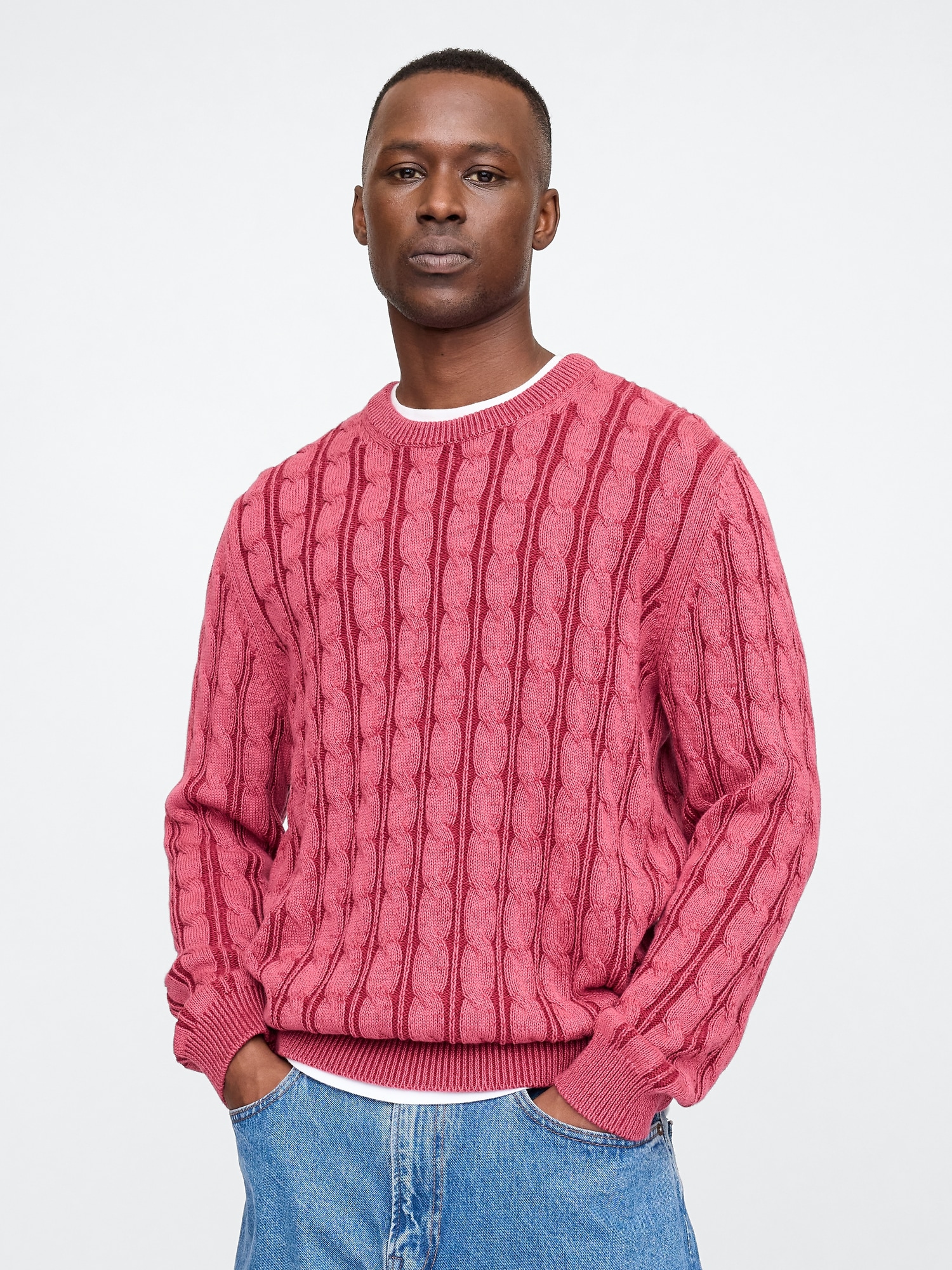 Classic Cable-Knit Sweater - Red