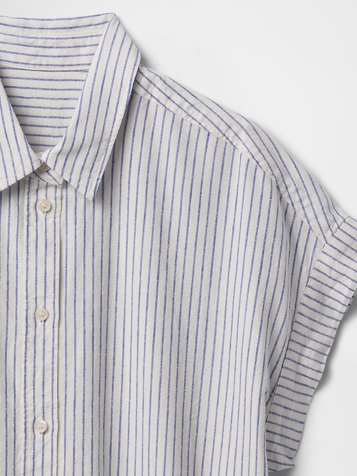 Image number 4 showing, Linen-Blend Cropped Shirt