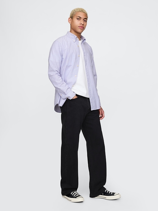 Image number 2 showing, Classic Oxford Shirt in Standard Fit