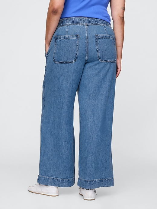 Image number 6 showing, Mid Rise UltraSoft Pleated Easy Baggy Jeans