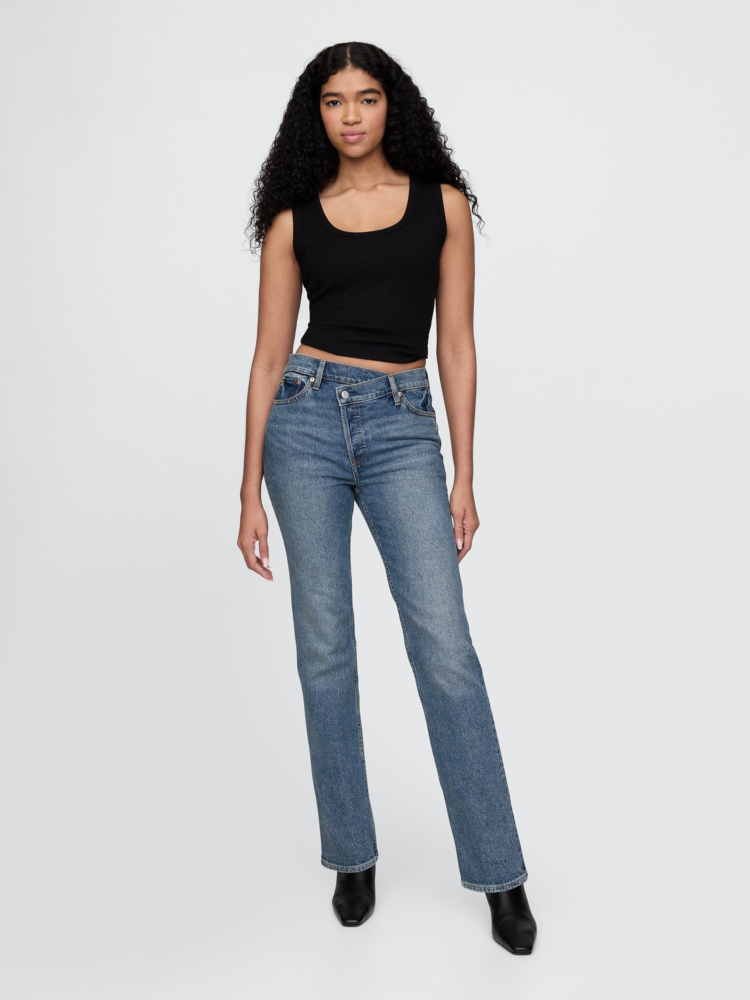 High Rise Crossover '90s Straight Jeans