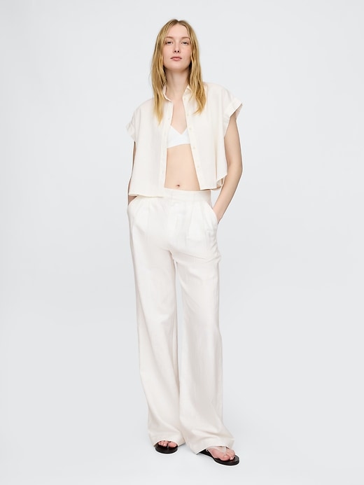 Image number 3 showing, Linen-Blend Cropped Shirt