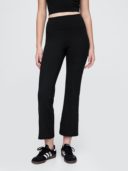 Image number 2 showing, GapFit Lightweight Performance Cropped Flare Leggings