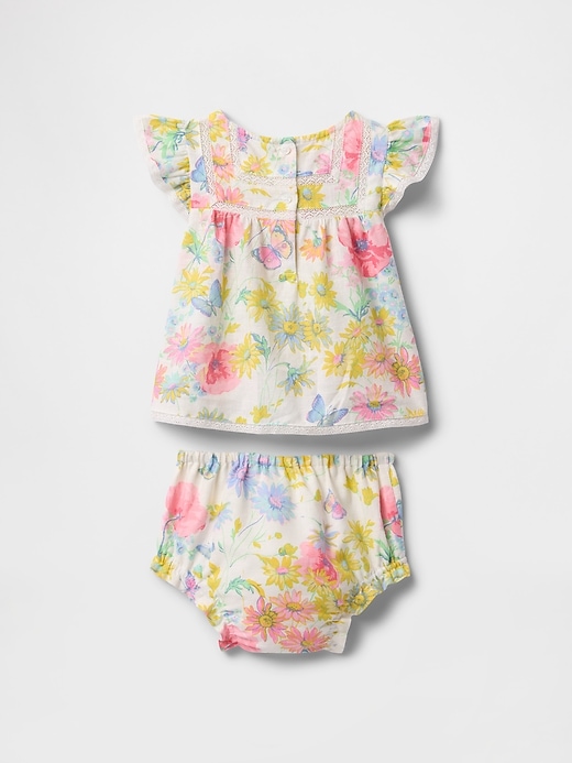 Image number 2 showing, Baby Linen-Cotton Ruffle Outfit Set