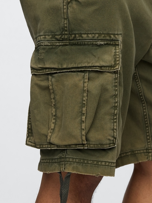 Image number 5 showing, Twill Cargo Baggy Shorts