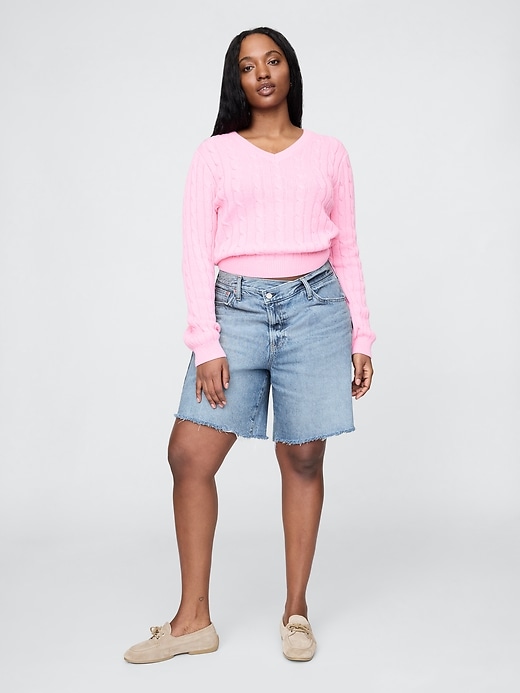 Image number 6 showing, 8" Mid Rise '90s Loose Denim Bermuda Shorts