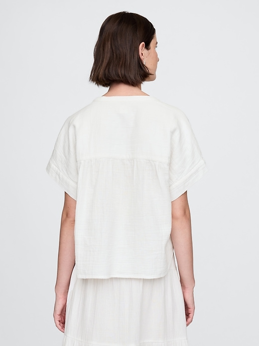 Image number 2 showing, Crinkle Gauze Dolman Shirt