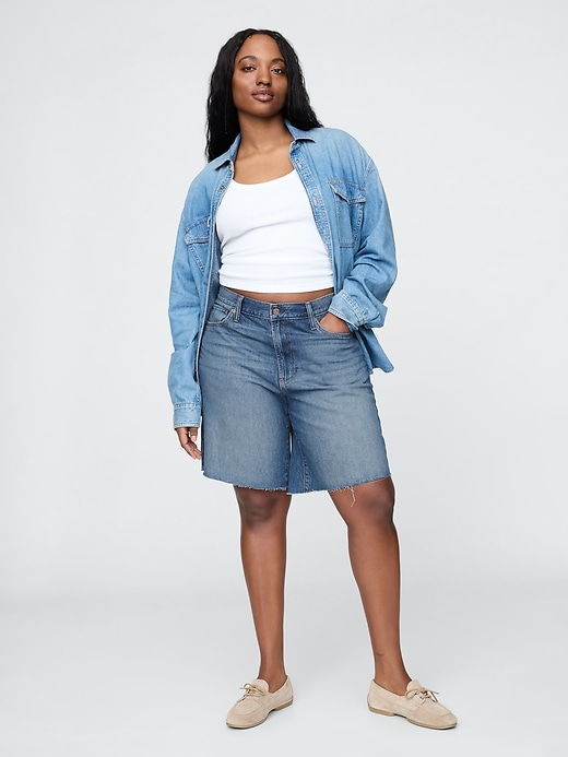 Image number 6 showing, 8" Mid Rise '90s Loose Denim Bermuda Shorts