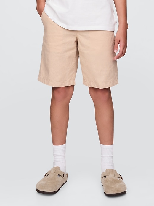 Image number 3 showing, Kids 8" Linen-Cotton Shorts