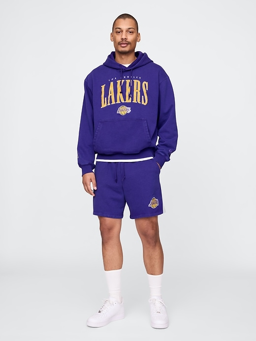 Image number 1 showing, NBA Los Angeles Lakers Logo Heavyweight Sweat Shorts