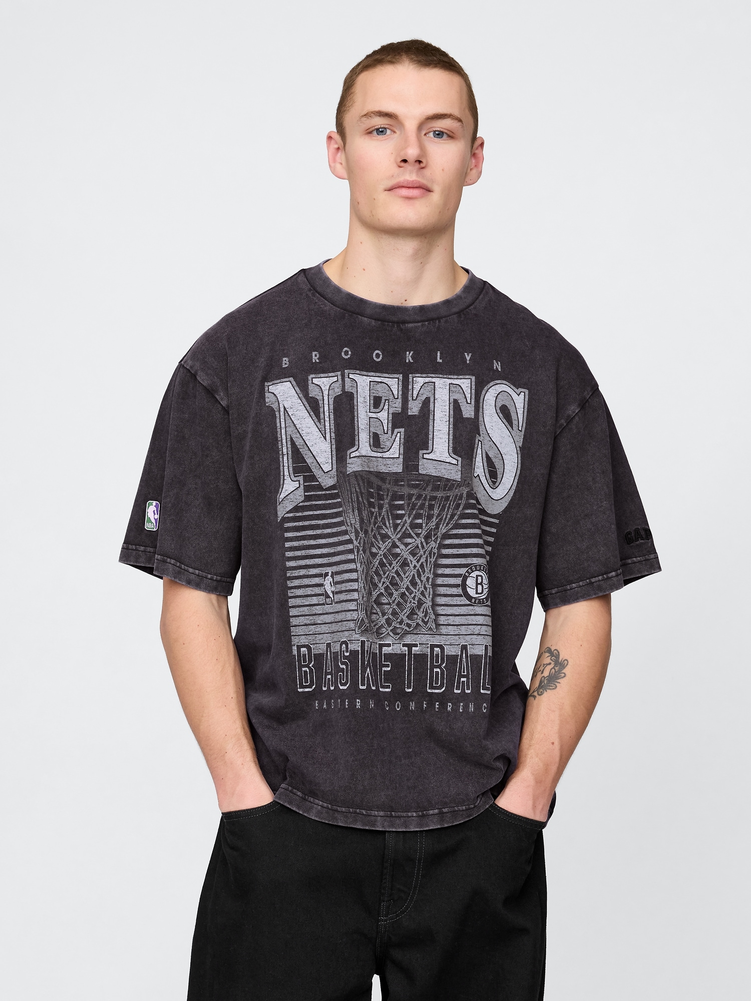 NBA New York Nets Graphic T-Shirt