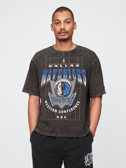 Image number 1 showing, NBA Dallas Mavericks Graphic T-Shirt