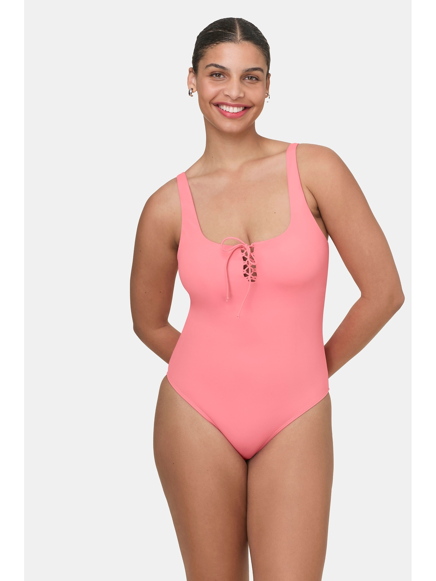 Andie Macao One Piece