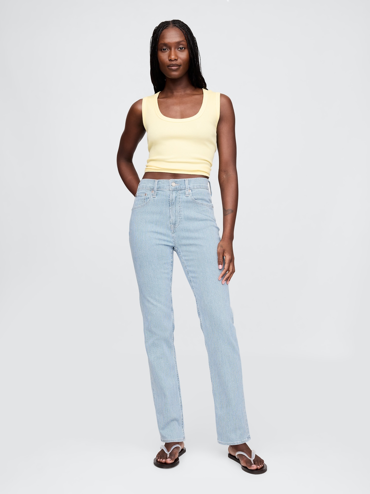 High Rise '90s Straight Jeans