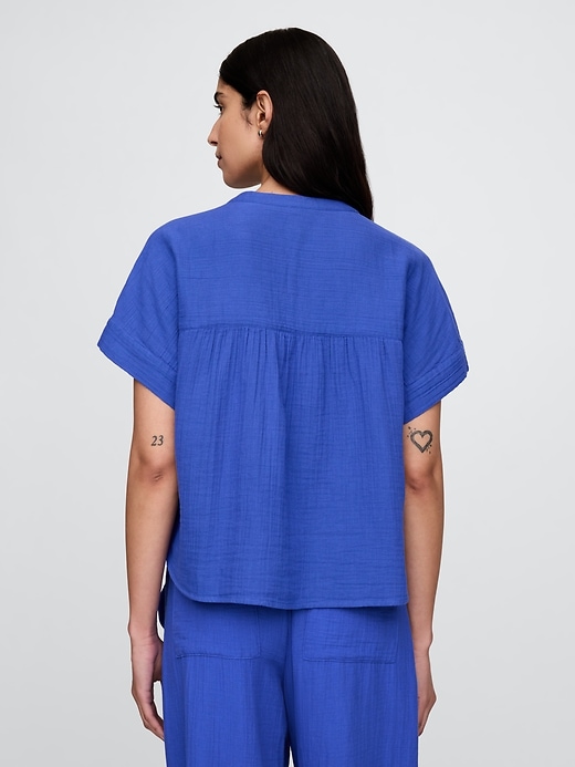 Image number 2 showing, Crinkle Gauze Dolman Shirt