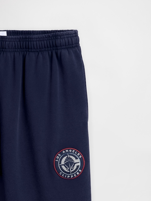 Image number 5 showing, NBA Los Angeles Clippers Logo Heavyweight Joggers