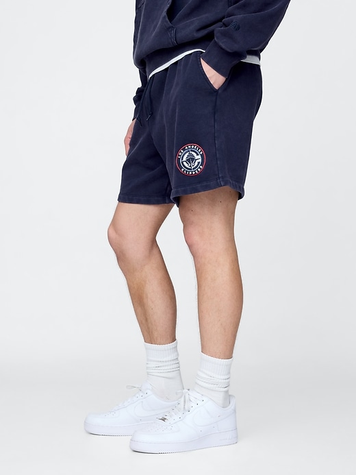 Image number 4 showing, NBA Los Angeles Clippers Logo Heavyweight Sweat Shorts