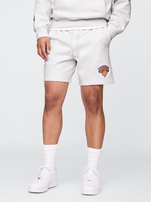 Image number 2 showing, NBA New York Knicks Logo Heavyweight Sweat Shorts