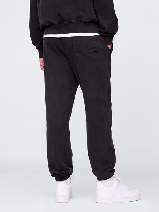 Image number 3 showing, NBA Dallas Mavericks Logo Heavyweight Joggers