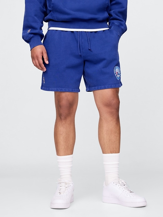 Image number 2 showing, NBA Philadelphia Sixers Logo Heavyweight Sweat Shorts