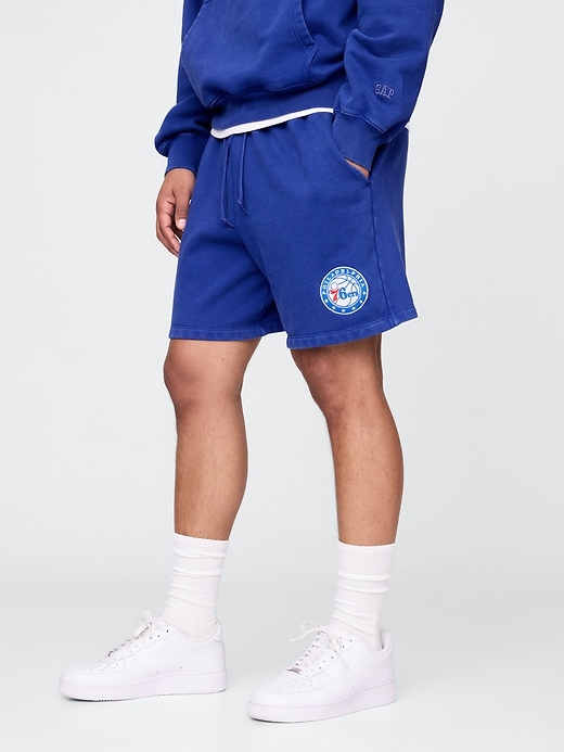 Image number 4 showing, NBA Philadelphia Sixers Logo Heavyweight Sweat Shorts