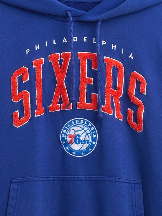 Image number 4 showing, NBA Philadelphia Sixers Logo Heavyweight Hoodie