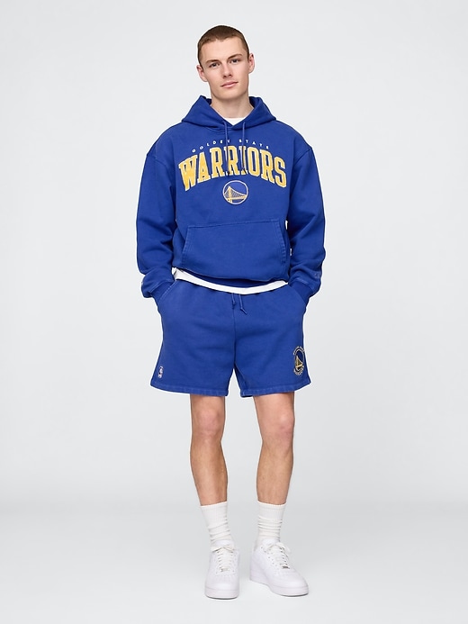 Image number 2 showing, NBA Golden State Warriors Logo Heavyweight Hoodie