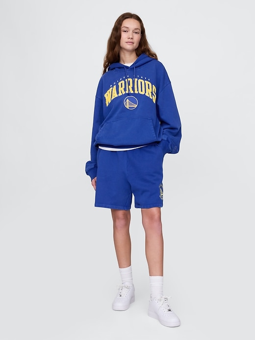 Image number 6 showing, NBA Golden State Warriors Logo Heavyweight Hoodie