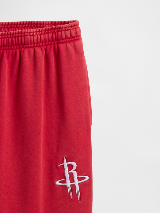 Image number 5 showing, NBA Houston Rockets Logo Heavyweight Joggers