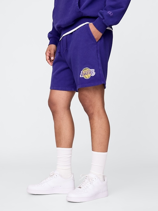 Image number 3 showing, NBA Los Angeles Lakers Logo Heavyweight Sweat Shorts