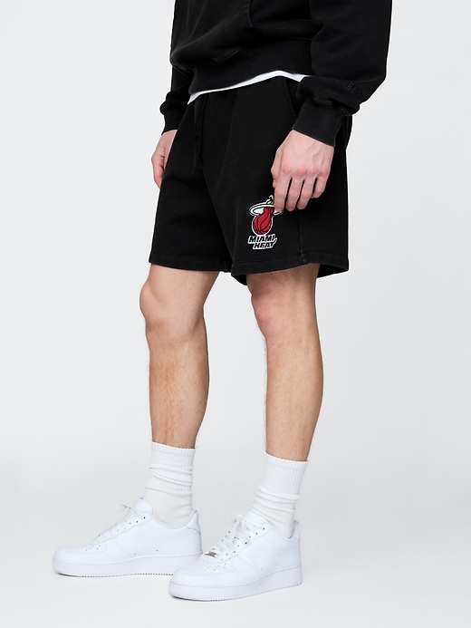 Image number 3 showing, NBA Miami Heat Logo Heavyweight Sweat Shorts