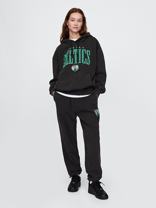 Image number 6 showing, NBA Boston Celtics Logo Heavyweight Hoodie