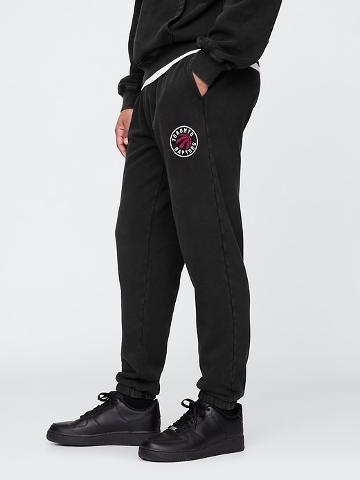 Image number 4 showing, NBA Toronto Raptors Logo Heavyweight Joggers