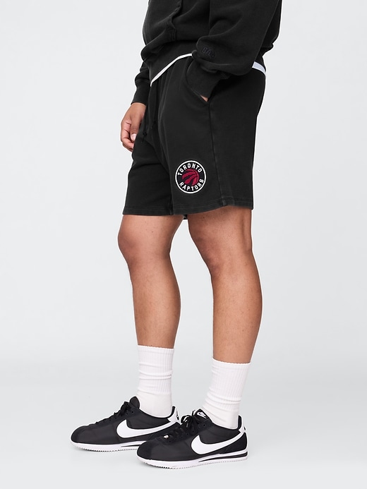 Image number 4 showing, NBA Toronto Raptors Logo Heavyweight Sweat Shorts