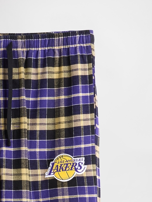 Image number 4 showing, NBA Los Angeles Lakers Flannel PJ Pants