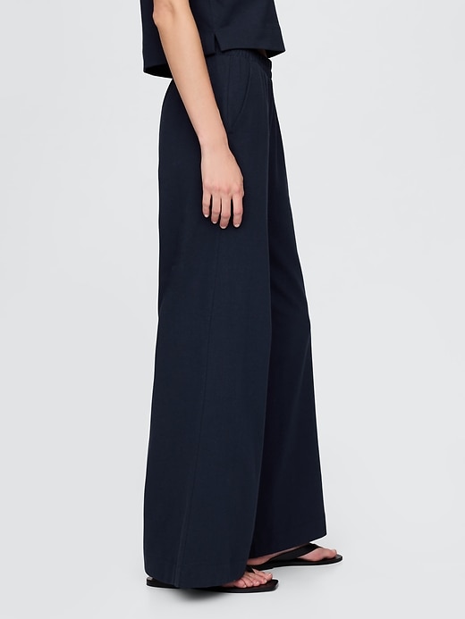 Image number 3 showing, Organic Cotton Heavyweight Cropped Wide-Leg Pants