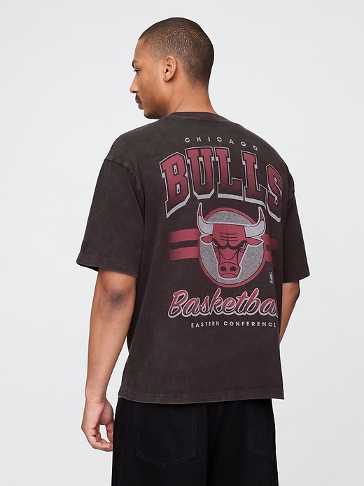 Image number 1 showing, NBA Chicago Bulls Graphic T-Shirt