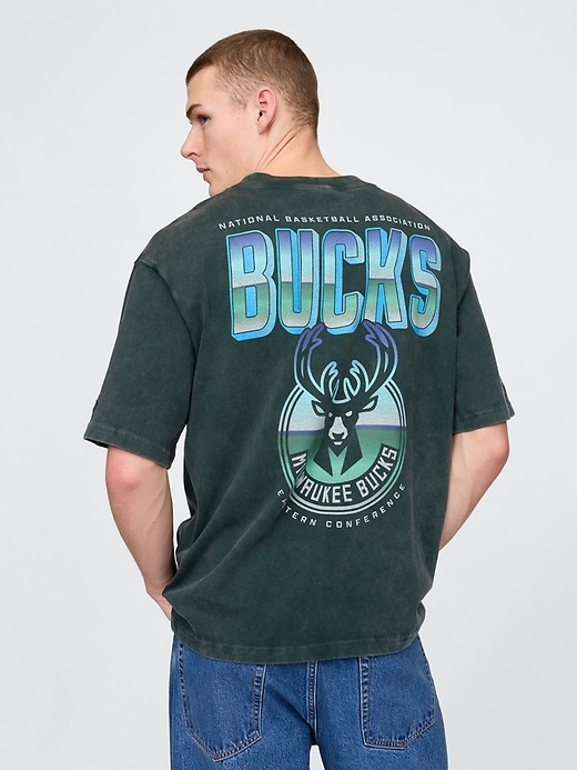 Image number 1 showing, NBA Milwaukee Bucks Graphic T-Shirt