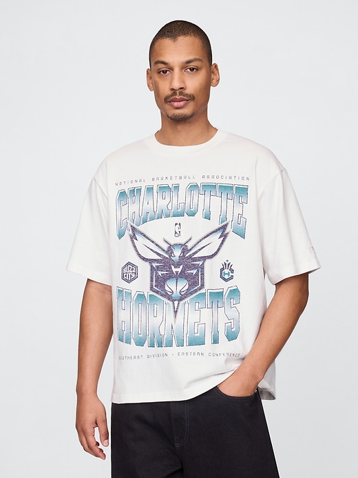 Image number 1 showing, NBA Charlotte Hornets Graphic T-Shirt